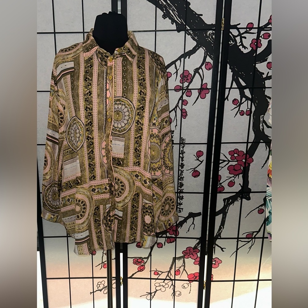 NWOT scarf print top